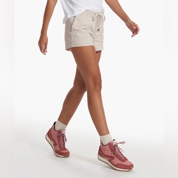 NWT Women’s Vuori Vintage Ripstop Shorts Suede Size XXL - Picture 1 of 11